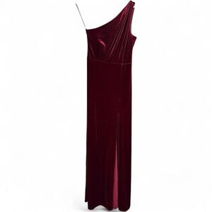 Birdy Grey Women’s Small Cabernet Velvet One Shoulder Long Bridesmaid Dress
